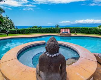 Makena Aloha Estate by RedAwning - Lāhainā - Pool