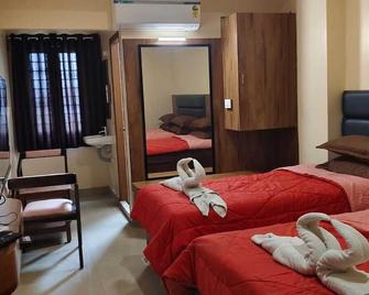 Chitra Temple View - Tiruchchendur - Bedroom