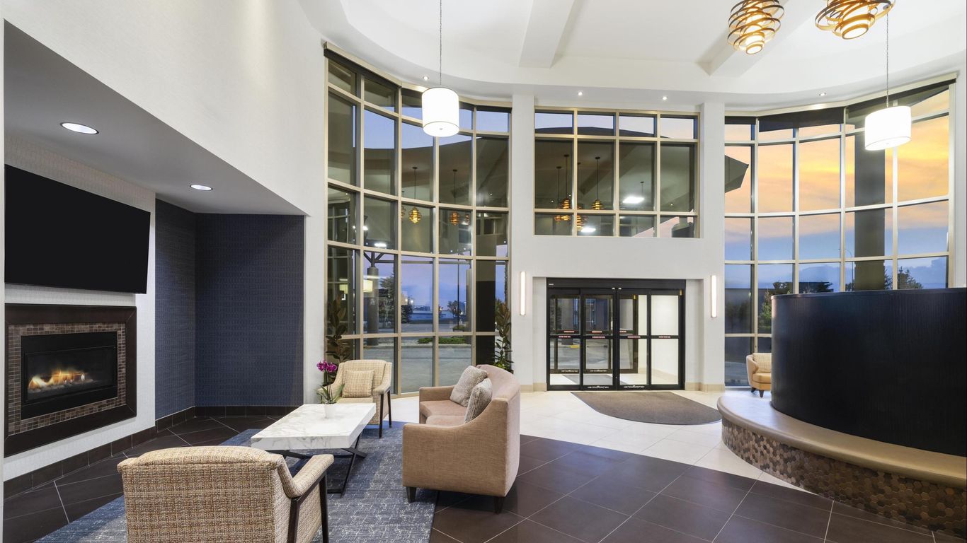 Best Western Premier Freeport Inn Calgary Airport