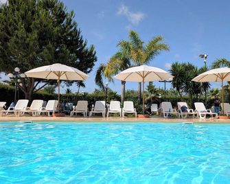 Lilybeo Village Camping & Residence - Apartment 2 People - Marsala - Basen