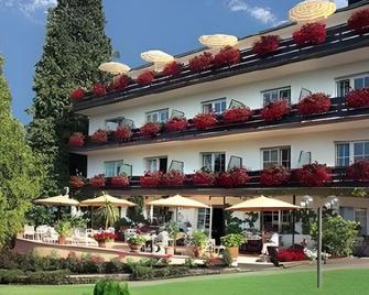 Hotel Behringer's Traube - Badenweiler - Building