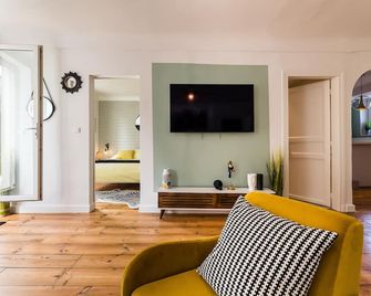 Pop Keyweek Apt 3 Bedrooms With Terrace - Biarritz - Huiskamer