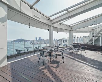 Hotel Aqua Palace - פוסן - מרפסת