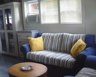 Lake Michigan, Indiana Beachfront Vacation Rental - Chesterton - Soggiorno