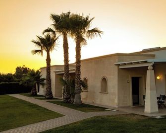 Giardino Dei Pini - Boutique Hotel - Alliste