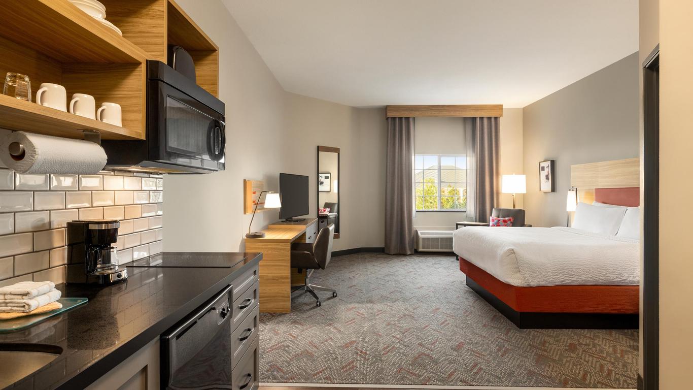 Candlewood Suites Mount Pleasant