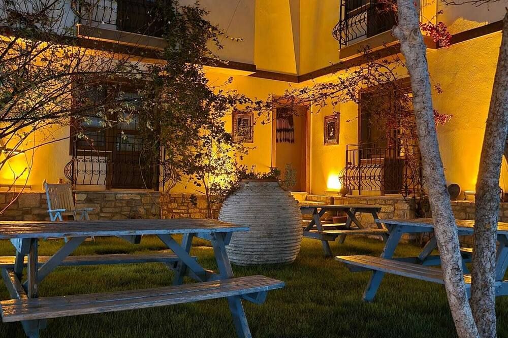 سيزجين بوتيك هوتل