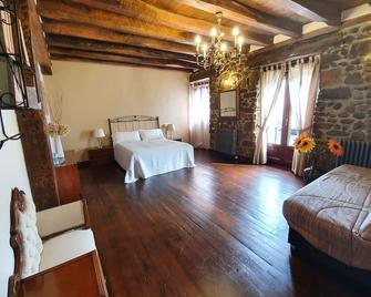 Casa Rural Irigoien - Aya - Habitación