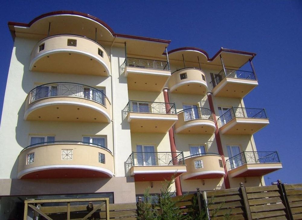 Hotel Metropole - Leptokarya - Gebäude