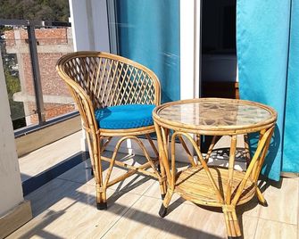 Hotel DS valley Rishikesh - Rishikesh - Balcone