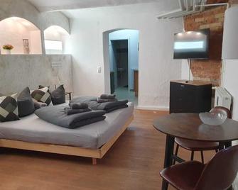 Keller-Loft Cottbus City - Cottbus - Bedroom