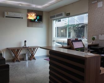 Domus Hotel - Ipatinga - Recepção