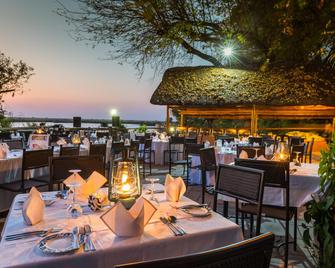 Chobe Marina Lodge - Kasane - Restaurant