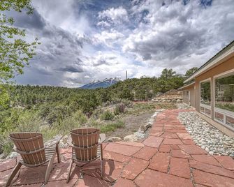 Beautiful Home with Breathtaking Views! - Nathrop