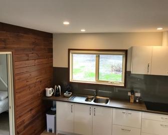 Loma Cottages - Lunawanna - Cocina