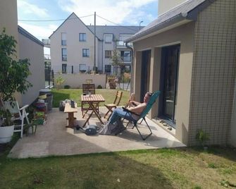 Chez Frederic - סן מאלו - פטיו