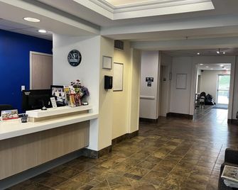 Aurora Inn Estevan - Estevan - Recepce