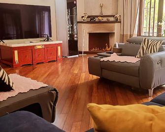 Seoul Guesthouse - נאירובי - סלון