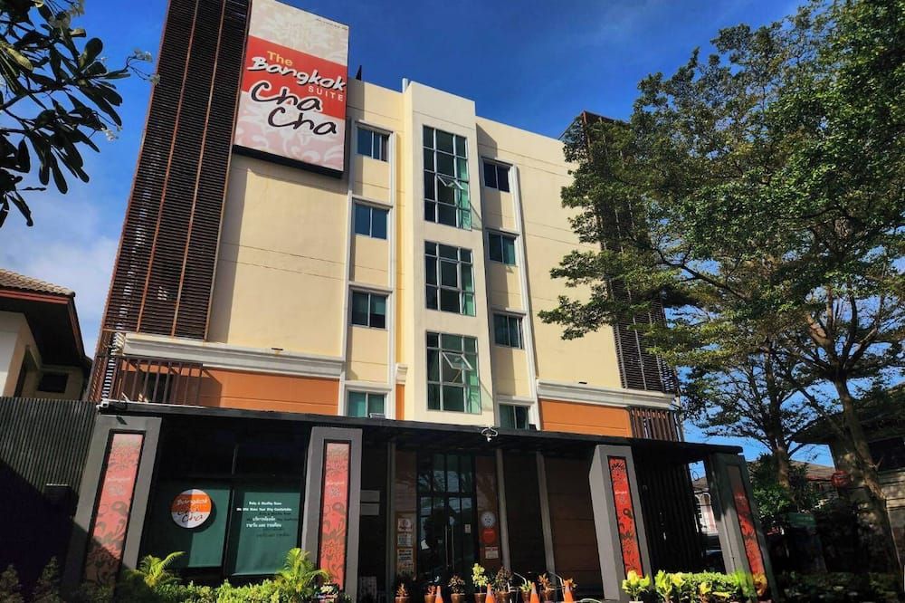 كوليكشن أو ذا بانكوك تشا تشا سويت