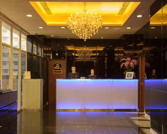 Best Western Hotel Causeway Bay - Hong Kong - דלפק קבלה