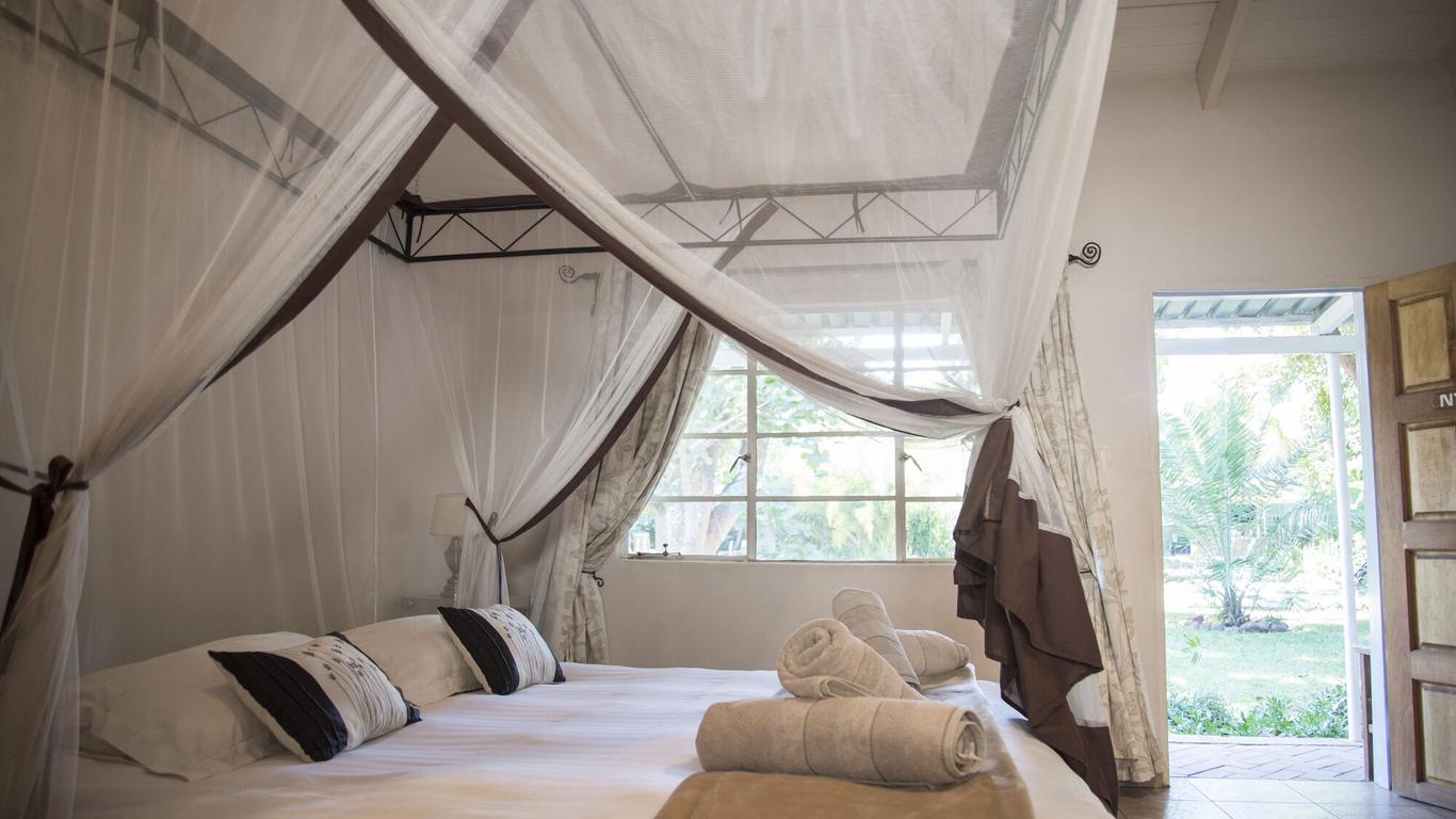 فاولتي تاورز