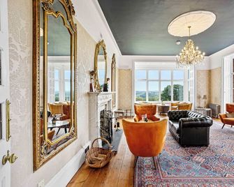 The Mole Resort - Umberleigh - Salon