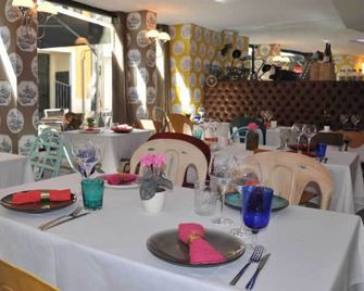 Le Petit Leon Hotel - León - Restaurant