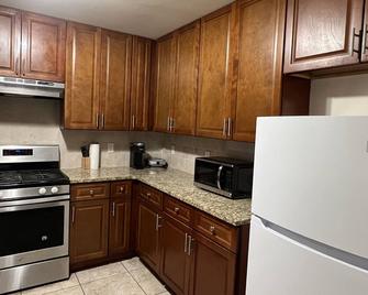 The Perfect place for your stay - Passaic - Kitchen