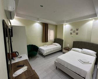 Naval Hotel Yalova - يالوفا - غرفة نوم