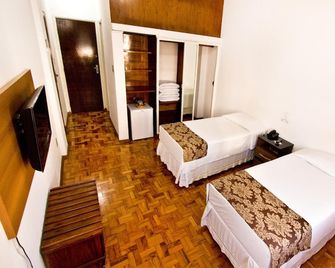 Turrance White Hotel - קמפינאס - חדר שינה