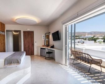 Onar Hotel & Suites - Tinos