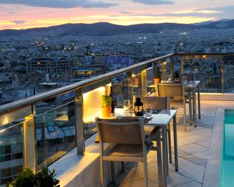 Dorian Inn, Sure Hotel Collection by Best Western - Athen - Ban công