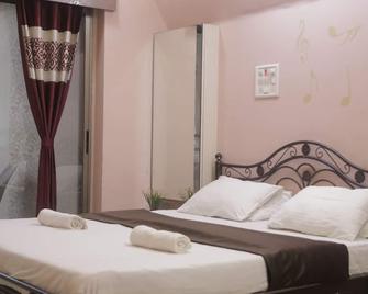 Aroma Retreat, Lonavala - Lonavala - Спальня