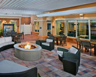 Residence Inn by Marriott Orlando Lake Mary - Lake Mary - Patio