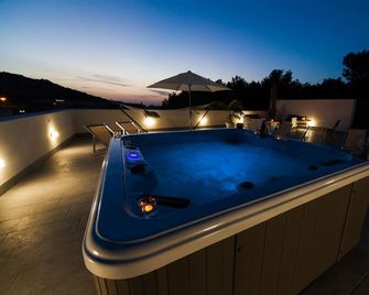 Amaka Affittacamere - Custonaci - Pool