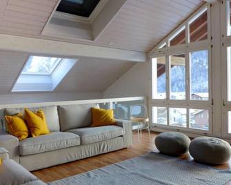 Apartment Belvedere by Interhome - Brienz - Living room