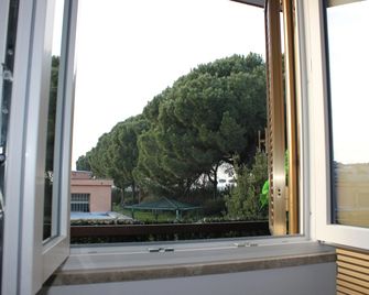 Roman Sunrise Rooms - Rooma - Parveke