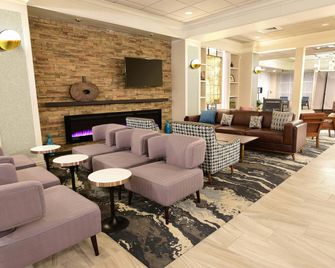 Four Points by Sheraton York - York - Lounge