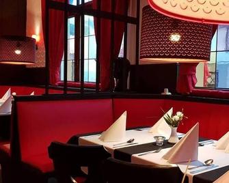 Doppelzimmer 20 qm mit Dusche - Bad Liebenzell - Restaurant