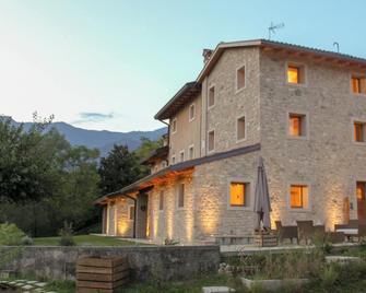 Gai De Sora Bio charming B&B - Miane - Edificio