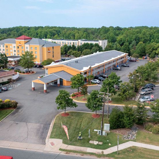 Building view of Quality Inn Fredericksburg near Historic Downtown