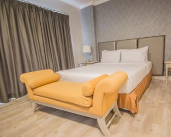 Romance Hotel Srinakarin - Bangkok - Habitación