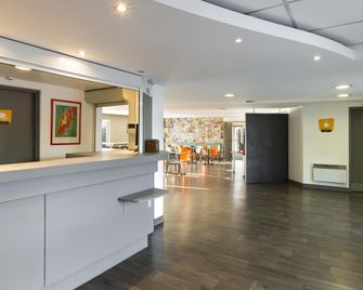 hotel F1 Igny Massy Tgv - Igny - Edificio