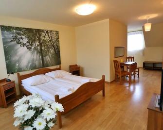 Hotel Vesta Centrum Konferencyjno Wypoczynkowe - Jeleśnia - Bedroom