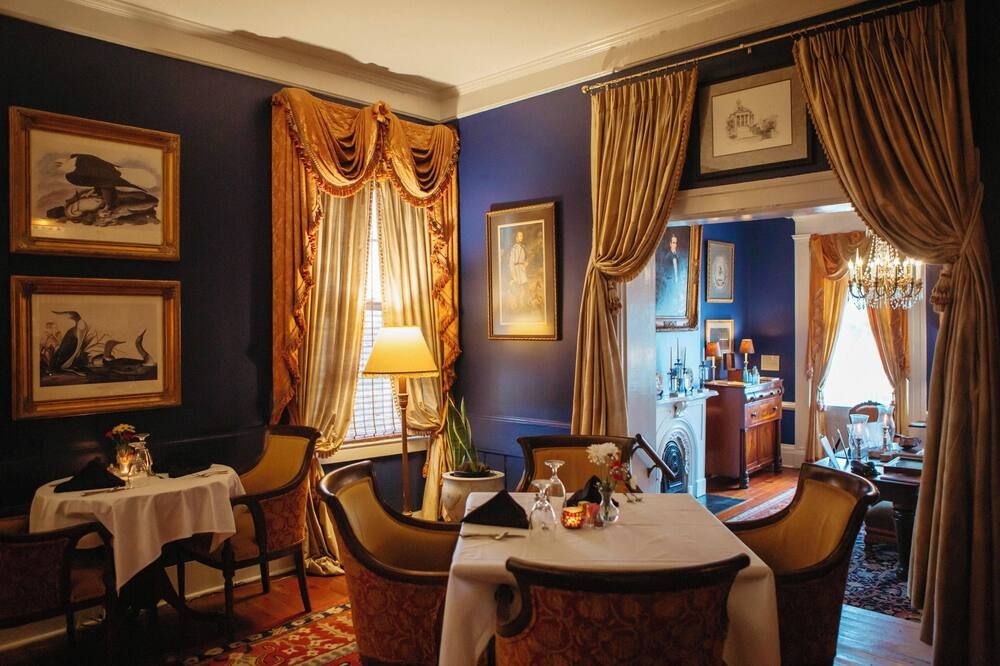 Anchuca Historic Mansion & Inn - ויקסבורג - מסעדה