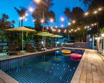 Pousada Villa Blu Maresias - Maresias - Piscina