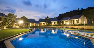 Santa Garden Resort - Phu Quoc - Pool