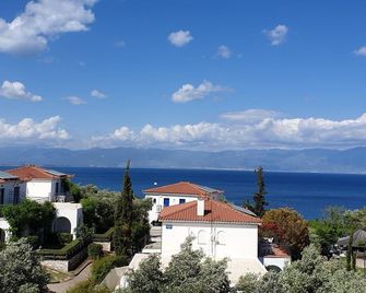 Sunrise Village Beach Hotel - Kalamaki - Vista del exterior