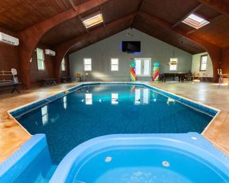 Delaware City Oasis Indoor Heated Pool - Delaware City - Piscina