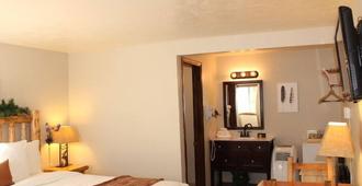 The Evergreen - West Yellowstone - Bedroom